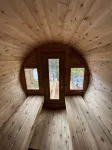 Lake front Cottage / Hot tub, Sauna , Arcade