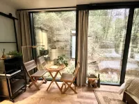 “Glass House3 - Modern Mirror Home w/ Hot-tub