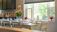 Delightful Loon Lake Retreat