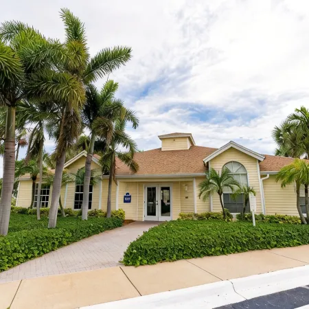 Beach Club Luxury Condominium