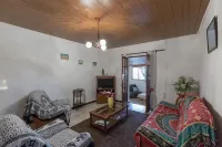 Grande Maison Spacieuse et Accueillante Située à Saint-leu - 2-نجوم