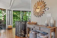 Treetop Getaway with AMAZING lake views! - Gym