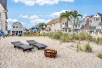 Beachfront house on Long Island Sound - ติดทะเล