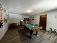 Sportsman's Country Lodge: The Duck House فنادق في ويبستر
