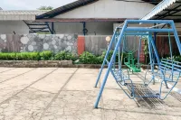RedDoorz at Hotel Mutiara Kuningan - 2-Star