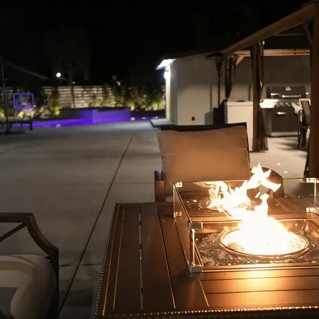 Ultra Private Newly Remodeled House with a Brand New Pool/Spa