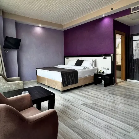 Mira Blue Hotel