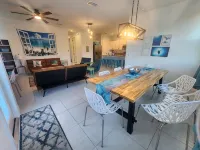 Brand New Home☆ Treetop Sunsets~ Private Pool~Group Trip!