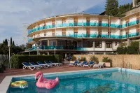 Hotel Caribe - Garda Lake Collection - Pool