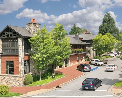 In-Town Luxury 2 Br Apartment - 205 S. 4th Street Hotels in Highlands