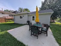 Cozy Oak Street Cottage Hotels in Fillmore County
