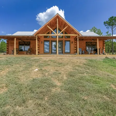 Log Cabin with Million Dollar ViewThe Time Out” Secluded property Отели в г. Латимер Каунти