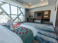 White Diamond Hotel Sari Hotel in zona Centro Commerciale Soccer Scene
