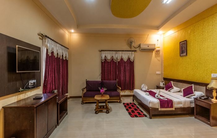 Kstdc Hotel Mayura Chalukya, Badami