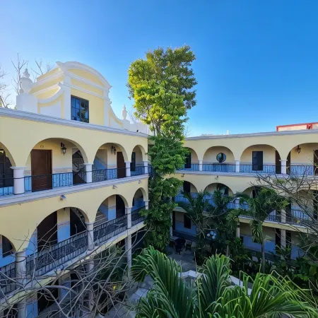 Hotel Fundadores