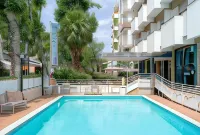 Hotel du Soleil - piscina