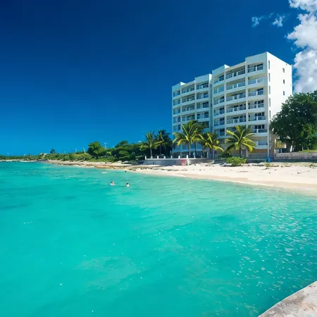 Fabulous Beachfront Home-Family Friendly, Las Brisas 402 Reduc min stay 3 days