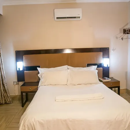 Aabiya Lodge