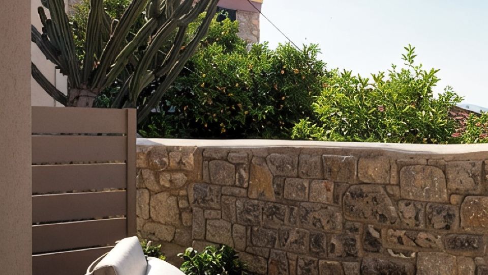 Naus Boutique Hotel