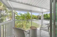 Seashells Unit 16 2 Bedroom Condo - 4-Star