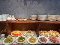 Saparis Station Hostel & Travel - Desayuno