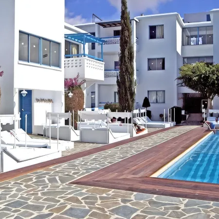 Tasmaria Aparthotel