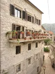 Una Apartments - Mountain View