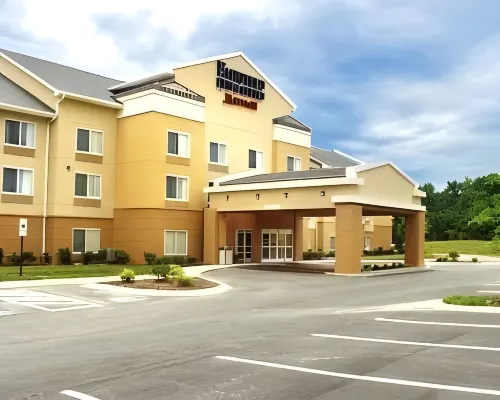 Fairfield Inn & Suites High Point Archdale Hotels in Randolph County