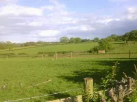 Beoley Lodge - parking