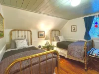 Located in Ephraim, in the heart of Door County