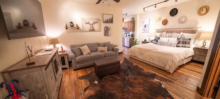 Cozy Studio in the center of downtown Whitefish Hotels in Whitefish
