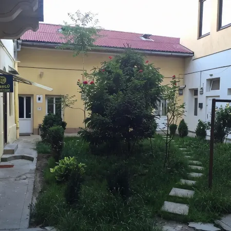 Vivaldi Studios