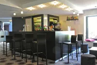 Brit Hotel le Kerotel - bar