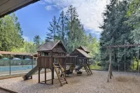 Family & Dog Friendly 2 Bedroom Plus Loft Beach Cabin - Chalets
