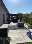4-bedroom house in an amazing neighborhood with AC, WiFi. Relax and unwind. - 3 stjerner