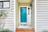 Lazy Lemon; Walk to Koka Booth; Near Wake Med Cary; Well Appointed; Central - Homestays