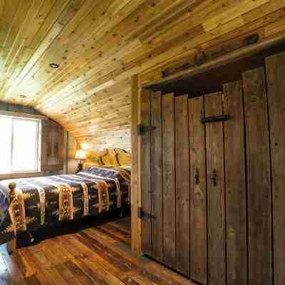 Stay in the Barn! Bedroom in the Hayloft! Rooms