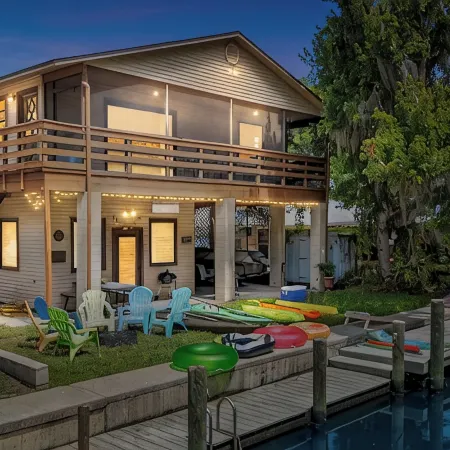Book Now! Flash Discount Thru July 31 at Special Scallop Spot Direct on Gulf