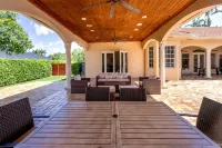 Private Villa • Pool & Waterfall - 무료 와이파이