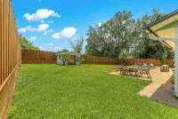Backyard Oasis w/ pool & hot tub