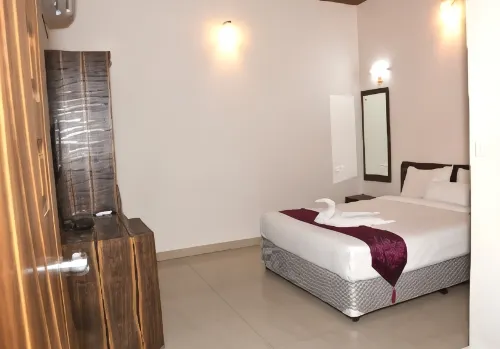 Lazo Areca Resort - 2-Star