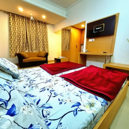 Hotel Crown Plaza