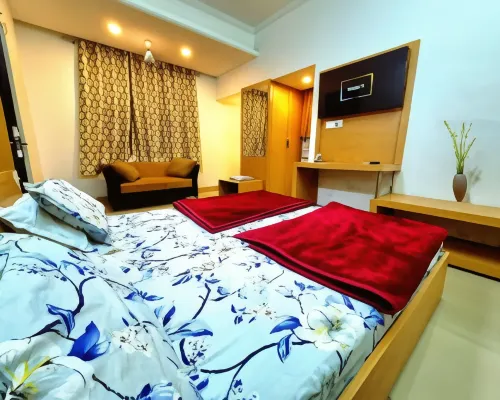 Hotel Crown Plaza Hotels in Rudrapur