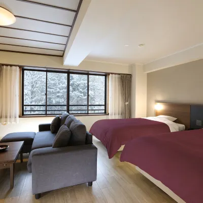 Shirafune Grand Hotel - Mountain view