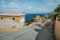 Private Waterfront 5 Bedroom Villa! Stunning views from every room! - 3-Star