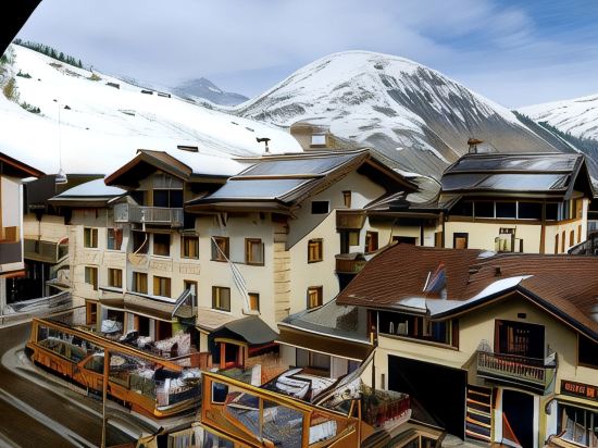 Hotel Alpina