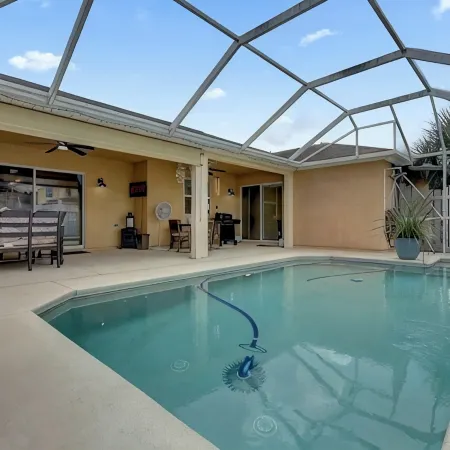 Well appointed home welcomes you PLEASE NOTE: We are outside of The Villages