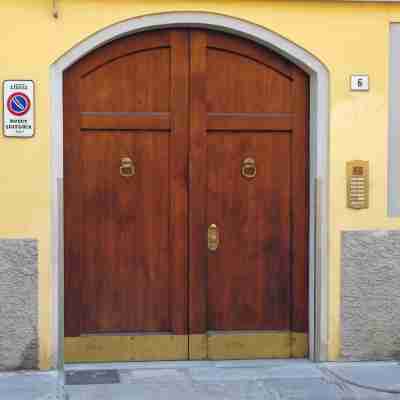 Center, wi-fi, air-conditioned, utilities room and bathroom linen cleaning included. Hotel Exterior