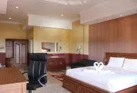 Imelda Hotel - Waterpark - Convention - Fitnessstudio