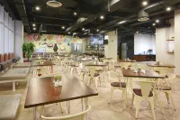 HI Hotel Senen - 3-Star